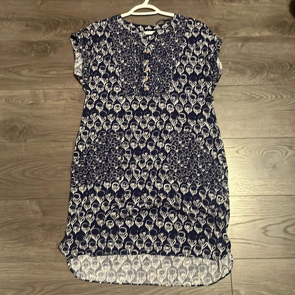 Mantaray Blue And White Floral High low Dress With Wooden Buttons